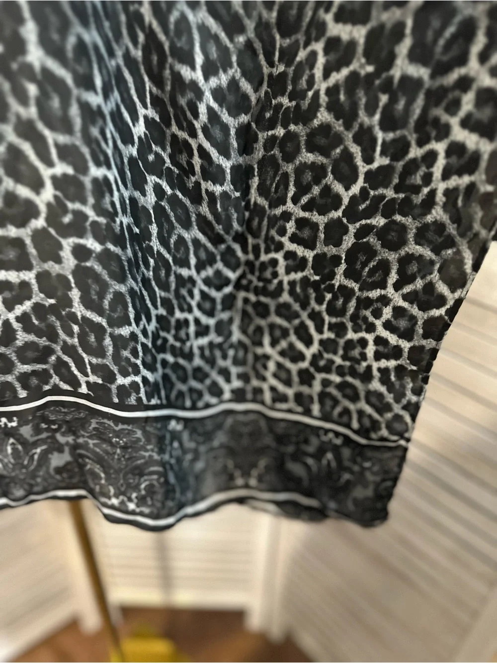 Michael Kors Black and Gray Leopard Print dolman Blouse size S\M